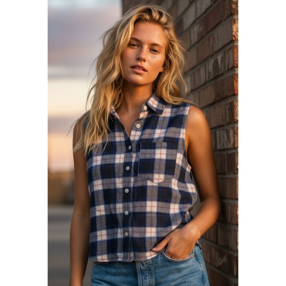 Wild Fable Women’s Sz Small Blue Multi Plaid Flannel Button Down Sleeveless Top